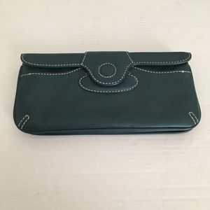 Talbots Woman’s Leather Cluth